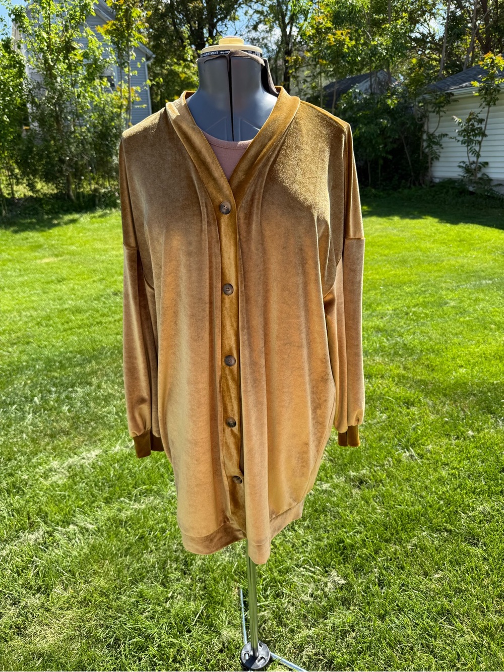 Amaryllis Velvet Button Front Cardigan Duster Gold Mustard Size L/XL